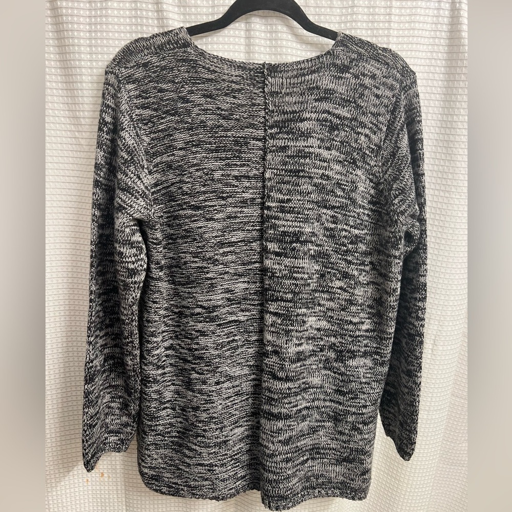 Basic Editions Plus Black & White Heathered Pullo… - image 5